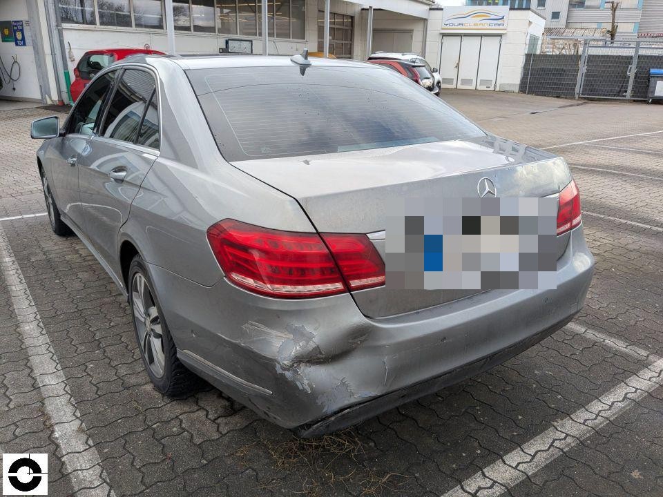 Heckschaden Mercedes-Benz E 200 CDI in Landau in der Pfalz
