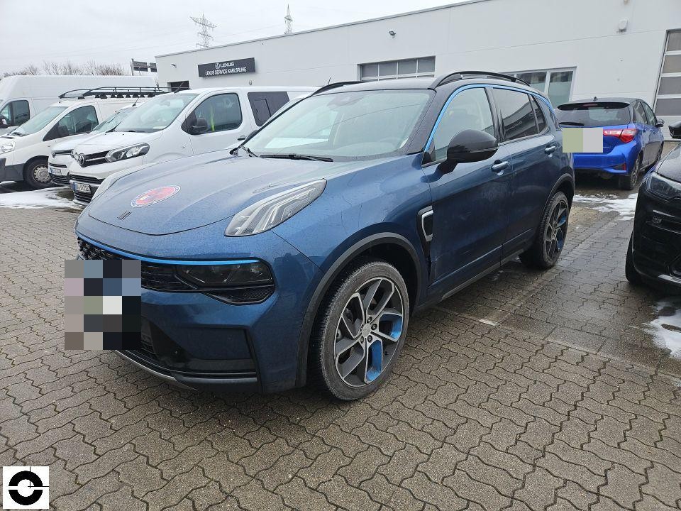 Seitenschaden Lynk & Co 01 in Karlsruhe-Südweststadt