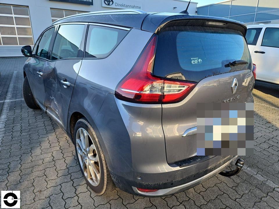 Seitenschaden Renault Grand Scenic in Karlsruhe-Stupferich