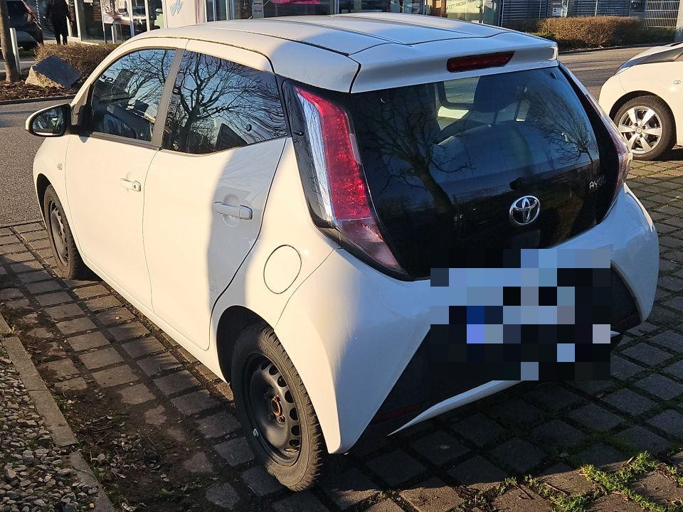 Seitenschaden Toyota Aygo in Karlsruhe-Durlach