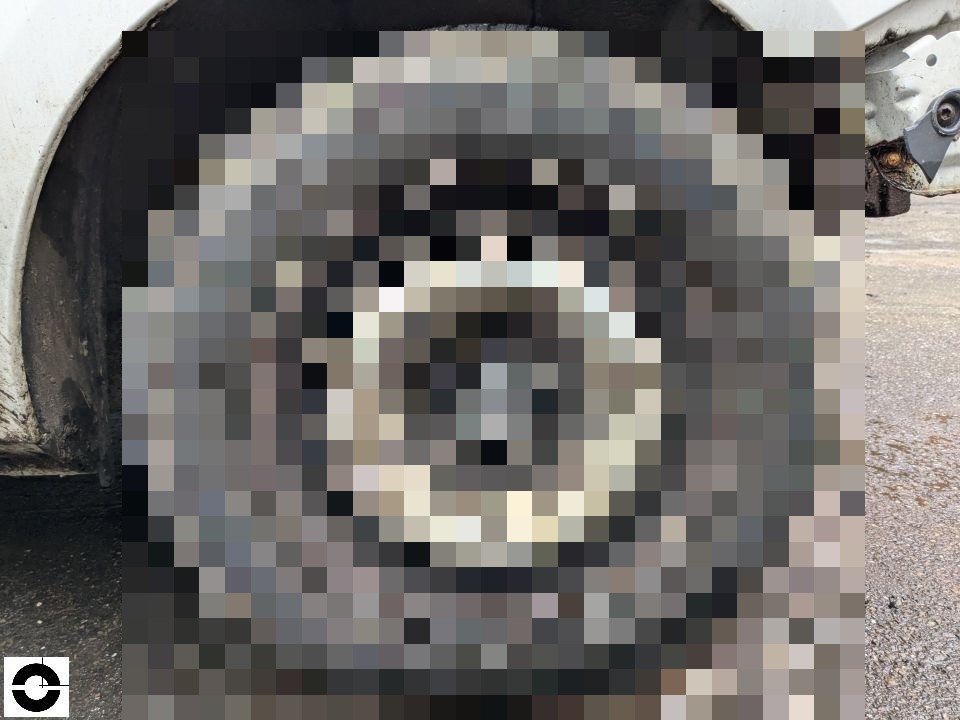 Radkasten hinten links mit Bremsscheibe und Aufhängung, Rad demontiert